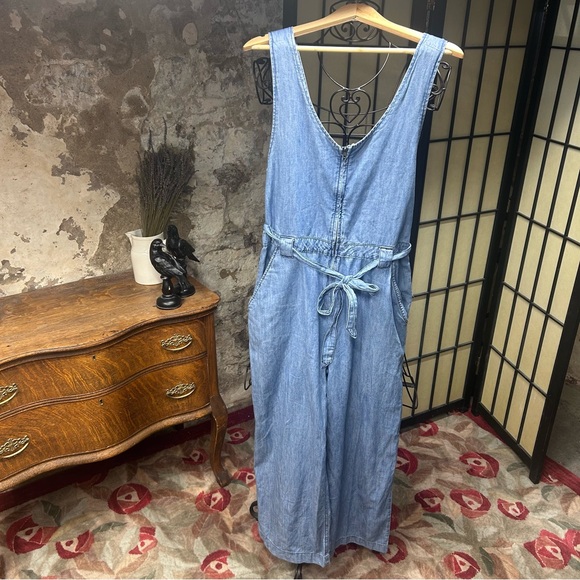 Vanilla Star Light Weight Medium Wash Wide Leg Denim Overalls/Jumpsuit: LARGE - Picture 1 of 7